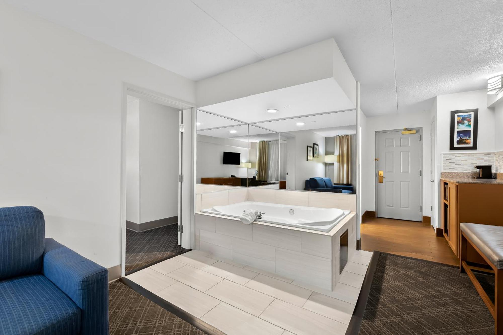 Comfort Inn & Suites Nashville Near Tanger Outlets I-24 Antioch Экстерьер фото