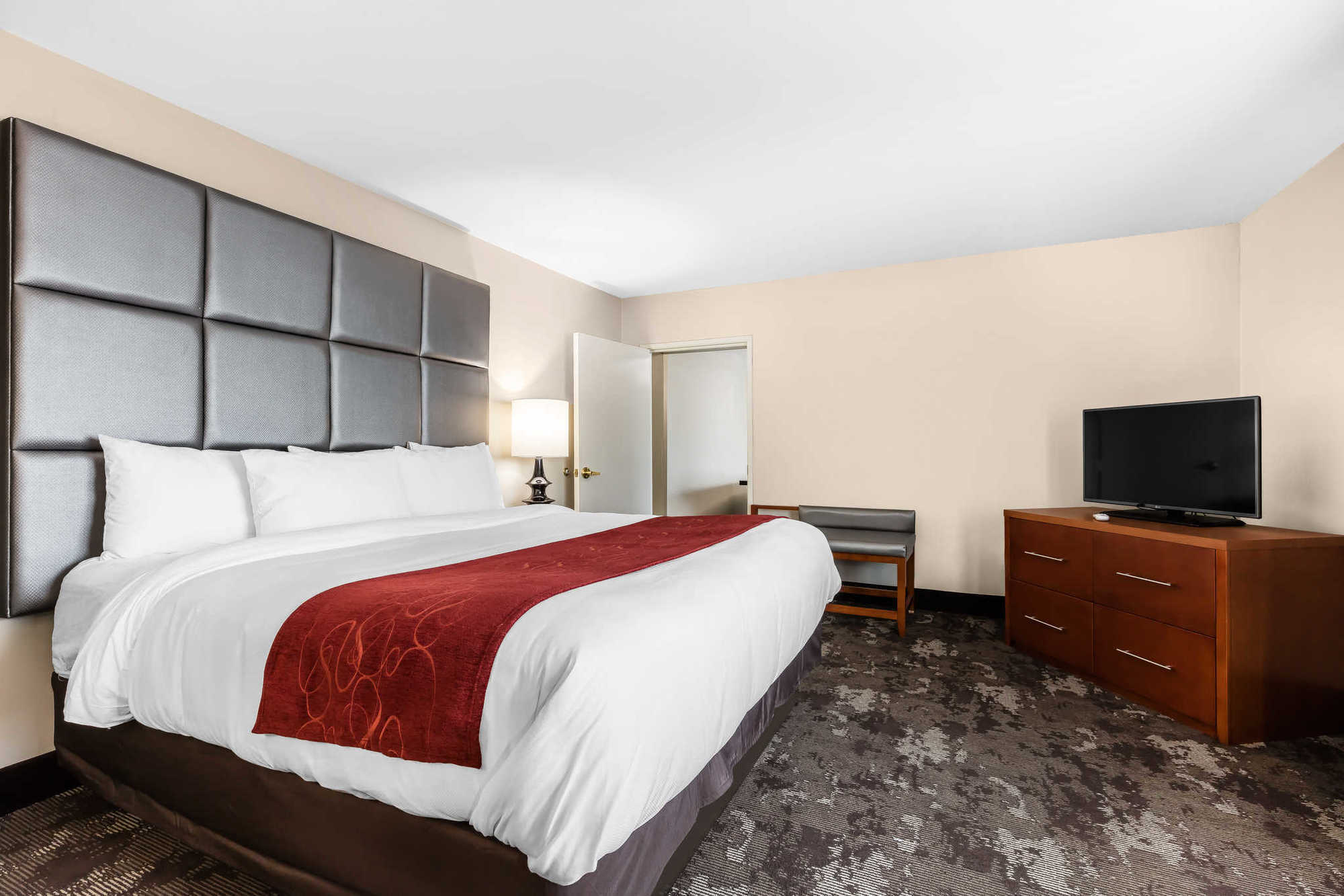 Comfort Inn & Suites Nashville Near Tanger Outlets I-24 Antioch Номер фото